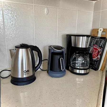Konyaalti Plajina Yuerueme Mesafesinde Merkezi Konum Apartman *